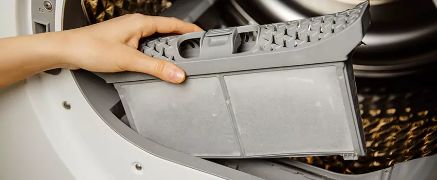 Signs Of A Clogged Dryer Lint Trap in Shorewood, Illinois